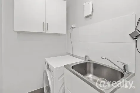 Property photo of 53 Fairbourne Terrace Pimpama QLD 4209