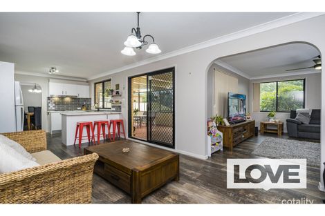 Property photo of 173 Somerset Drive Thornton NSW 2322