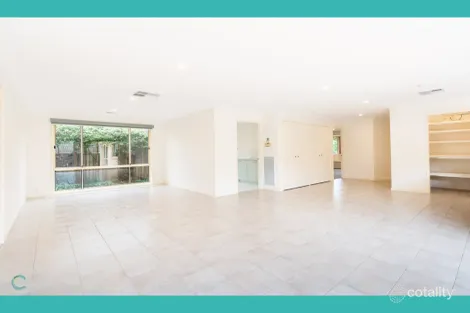Property photo of 40 Namadgi Circuit Palmerston ACT 2913