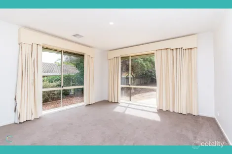 Property photo of 40 Namadgi Circuit Palmerston ACT 2913