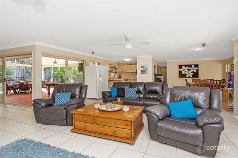 Property photo of 18 Paddington Drive Carrara QLD 4211