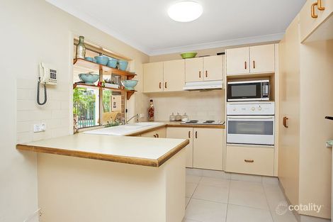 Property photo of 18 Paddington Drive Carrara QLD 4211