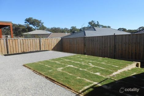 Property photo of 13 Sewell Way Doreen VIC 3754