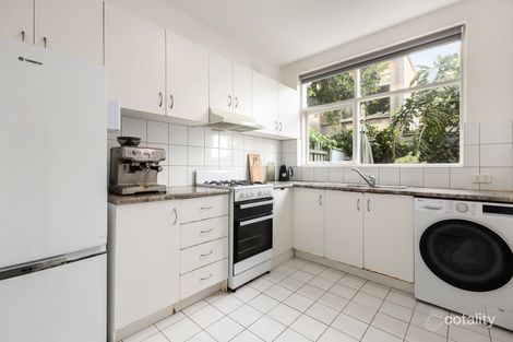 Property photo of 8/15 Pine Avenue Elwood VIC 3184