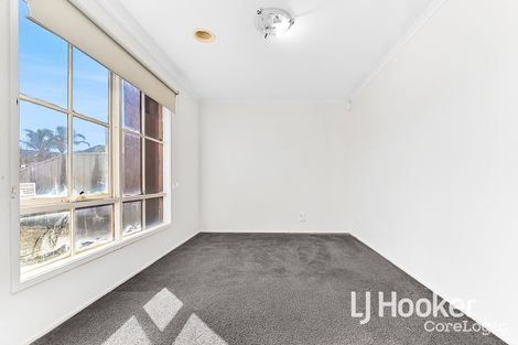 Property photo of 8 Crabill Walk Narre Warren South VIC 3805