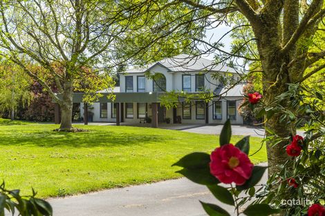 107 Clarkes Lane, Woodend North, VIC 3442