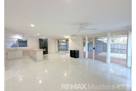 Property photo of 33 Prospect Crescent Forest Lake QLD 4078