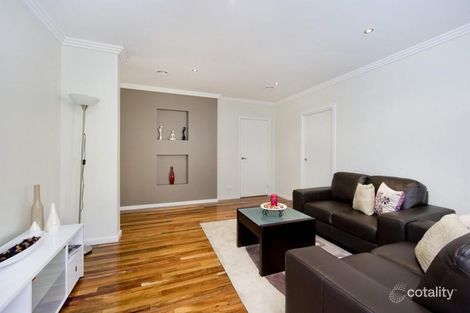 Property photo of 3/19 Hemsley Promenade Point Cook VIC 3030