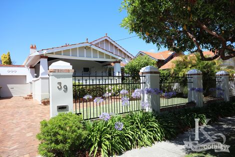 39 Dumbarton Cres, Menora, WA 6050