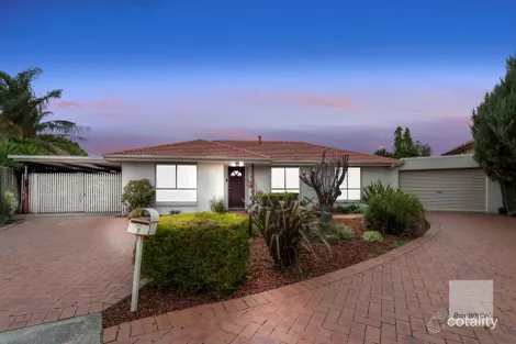 Property photo of 7 Owen Close Keilor Downs VIC 3038