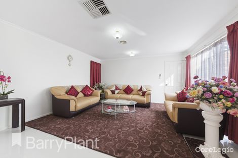 Property photo of 6 Newhaven Way Cairnlea VIC 3023