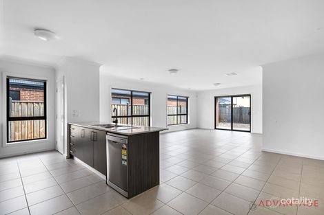 Property photo of 47 Bondi Parade Point Cook VIC 3030
