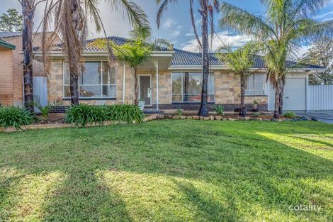 Property photo of 13 Glenda Avenue Morphett Vale SA 5162