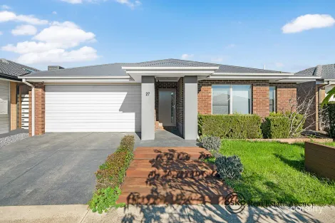27 Precinct Rd, Charlemont, VIC 3217