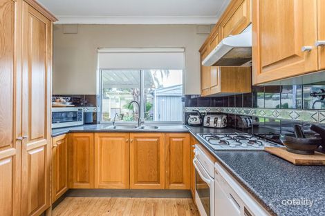 Property photo of 13 Glenda Avenue Morphett Vale SA 5162