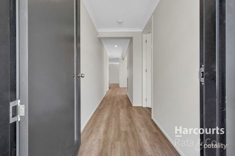 Property photo of 40 Mannagum Drive Beveridge VIC 3753