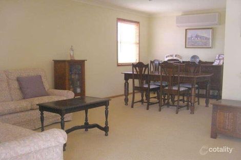 Property photo of 11 Honeybee Place Upper Kedron QLD 4055