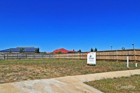 Property photo of 61 Rowling Street Fraser Rise VIC 3336
