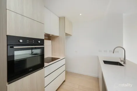 Property photo of 1012/40 Hall Street Moonee Ponds VIC 3039