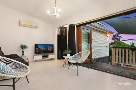 Property photo of 16 Charlotte Avenue Bongaree QLD 4507