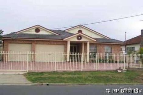 67 Salisbury St, Canley Heights, NSW 2166