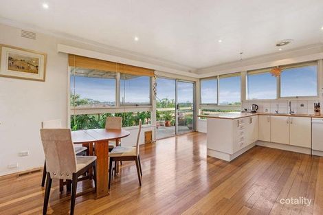 Property photo of 6 Rosine Court Doncaster VIC 3108