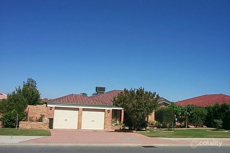 112 Glencoe Loop, Kinross, WA 6028