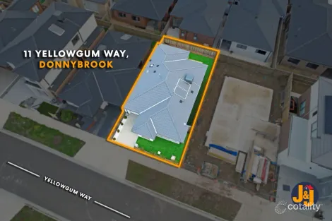 Property photo of 11 Yellowgum Way Donnybrook VIC 3064