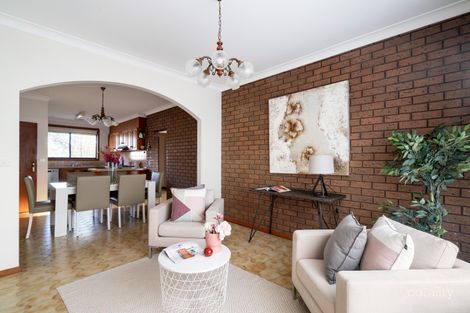 Property photo of 1 Leathers Court Altona Meadows VIC 3028