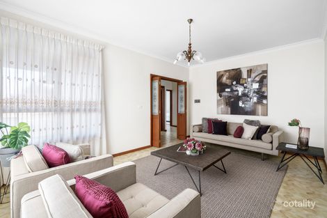 Property photo of 1 Leathers Court Altona Meadows VIC 3028