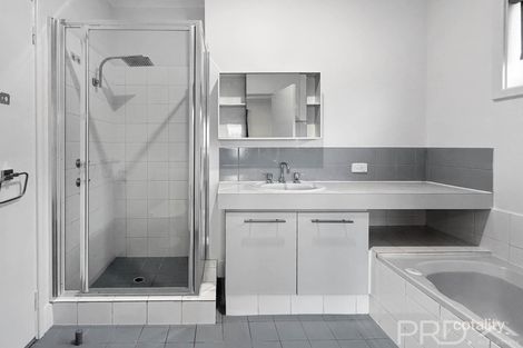 Property photo of 6 Parker Close Baynton WA 6714