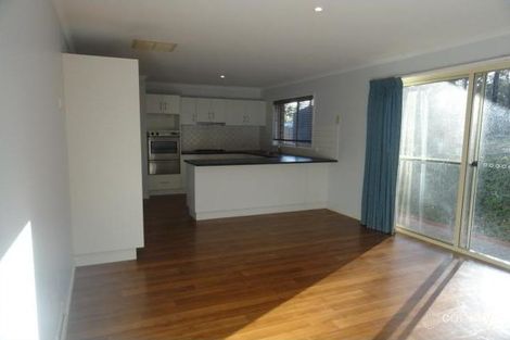 Property photo of 11 Bedarra Court Maiden Gully VIC 3551