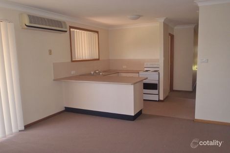 Property photo of 5 Conica Close Warabrook NSW 2304