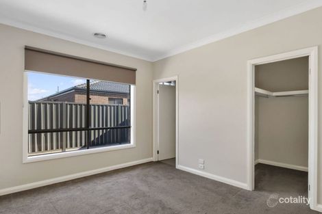 Property photo of 11 Field Avenue Harkness VIC 3337
