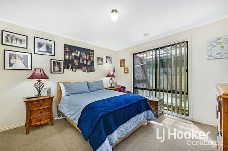 Property photo of 11 Kulkami Way Cranbourne West VIC 3977