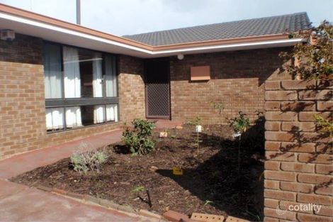 Property photo of 18 Cliff Street Marmion WA 6020