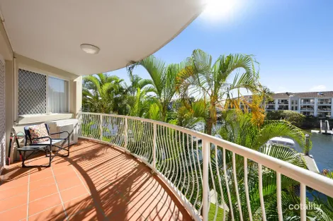 8/20 Canal Ave, Runaway Bay, QLD 4216