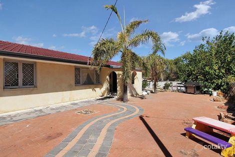 Property photo of 27 Shalford Way Girrawheen WA 6064