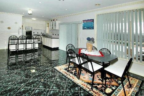 Property photo of 3 McNamara Avenue Roxburgh Park VIC 3064