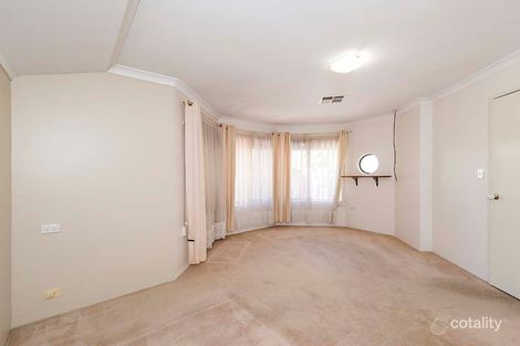 Property photo of 2 Okehampton Road Warnbro WA 6169