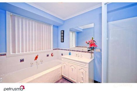 Property photo of 15 Narcissus Avenue Dromedary TAS 7030