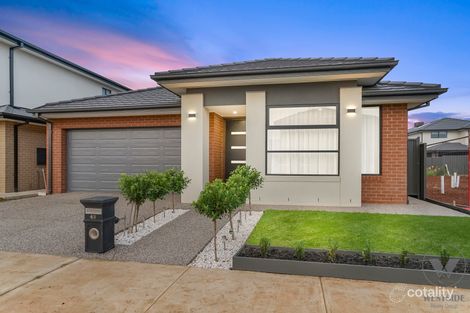 48 Hemingway Dr, Rockbank, VIC 3335