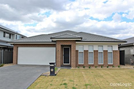 32 Hollows Dr, Oran Park, NSW 2570
