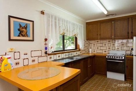 Property photo of 11 Salisbury Avenue Newington VIC 3350