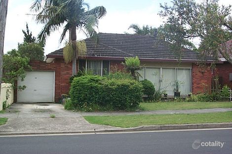 10 Wolumba St, Chester Hill, NSW 2162