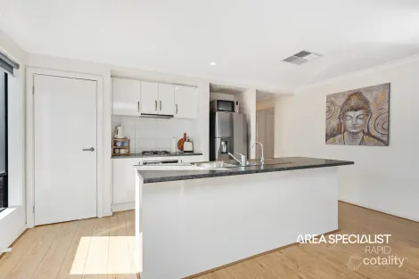 Property photo of 97 Bimberry Circuit Clyde VIC 3978