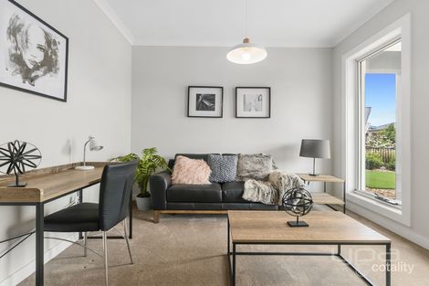 Property photo of 7 Lincolnshire Drive Thornhill Park VIC 3335