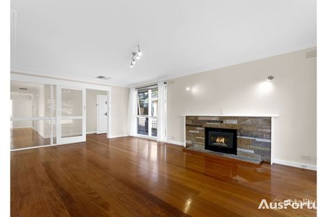 Property photo of 6 Beetham Parade Rosanna VIC 3084