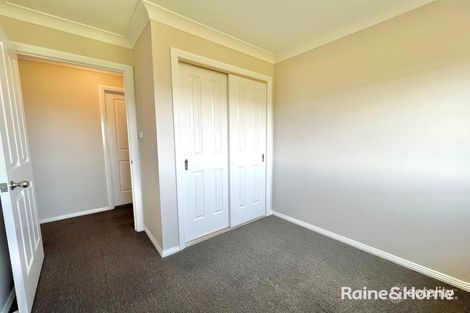 Property photo of 20 Sapphire Crescent Kelso NSW 2795