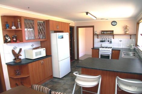 Property photo of 6 Powell Court Morphett Vale SA 5162